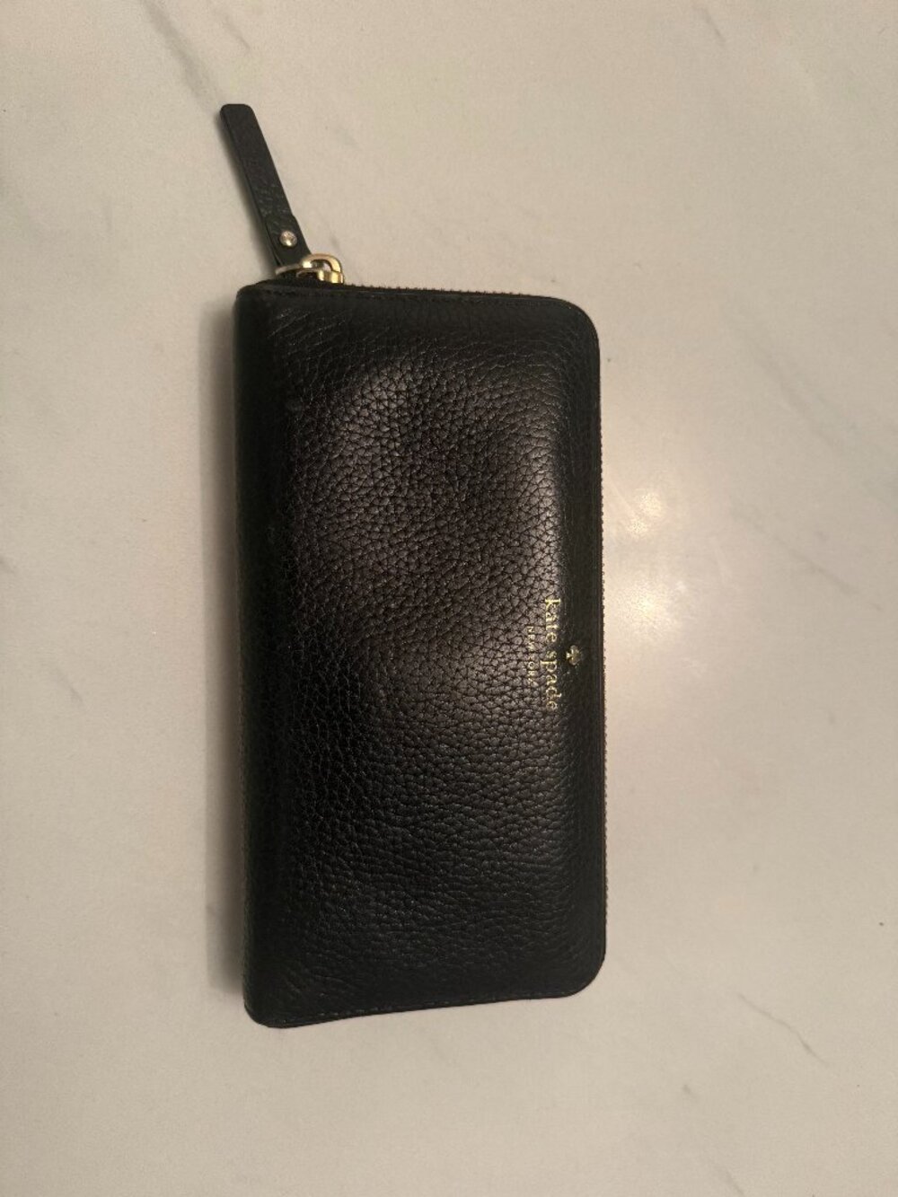 Kate Spade Zip Around Wallet
